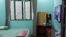 Cần bán nhà riêng 4 phòng ngủ tại Liễu Giai, Quận Ba Đình, Hà Nội