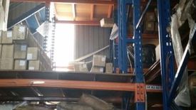 Warehouse / Factory for Sale or Rent in Petaling Jaya, Selangor