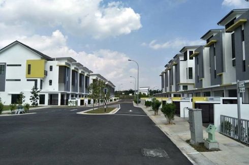 3 Bedroom Townhouse for sale in Taman Santalia (Bandar Baru Nilai), Negeri Sembilan
