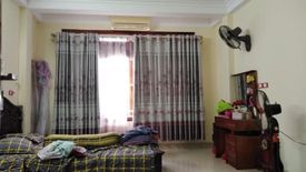 Cần bán nhà riêng 6 phòng ngủ tại Liễu Giai, Quận Ba Đình, Hà Nội