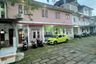 15 Bedroom House for sale in Cijaura, West Java
