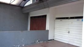 11 Bedroom Commercial for sale in Kapasmadya Baru, East Java