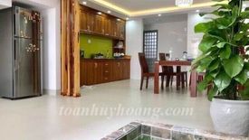 Cho thuê nhà riêng 4 phòng ngủ tại Ô Chợ Dừa, Quận Đống Đa, Hà Nội