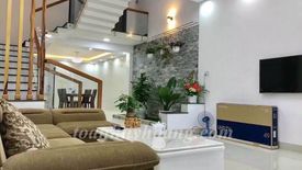 4 Bedroom House for rent in O Cho Dua, Ha Noi