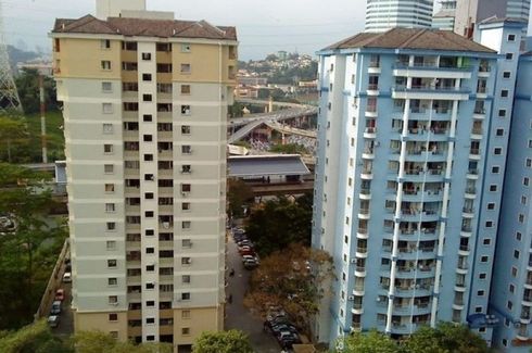 4 Bedroom Apartment for rent in Bukit Pantai, Kuala Lumpur