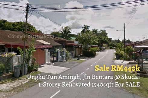 7 Bedroom House for sale in Taman Ungku Tun Aminah, Johor