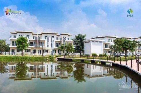 Cần bán villa 5 phòng ngủ tại Phú Hữu, Quận 9, Hồ Chí Minh