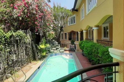 5 Bedroom House for Sale or Rent in Cupang, Metro Manila
