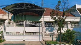 4 Bedroom House for rent in Mojo, East Java