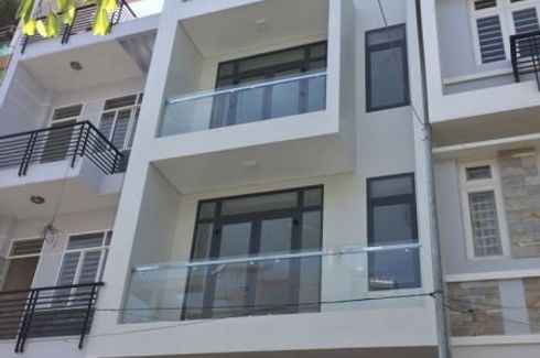 Townhouse for sale in Phuong 5, Ho Chi Minh