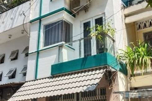 Cần bán nhà phố 4 phòng ngủ tại Phường 13, Quận 10, Hồ Chí Minh