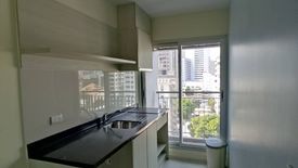 1 Bedroom Condo for sale in Rhythm Sathorn - Narathiwas, Thung Maha Mek, Bangkok near BTS Chong Nonsi