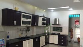 2 Bedroom Townhouse for rent in O Cho Dua, Ha Noi