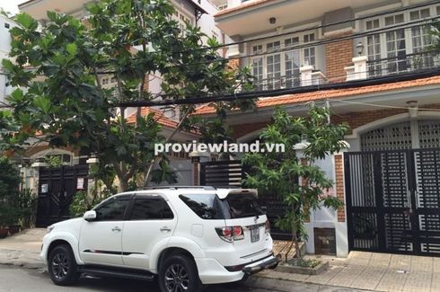 4 Bedroom House for rent in Phuong 15, Ho Chi Minh