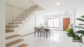 3 Bedroom Townhouse for sale in Fa Ham, Chiang Mai