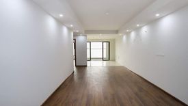 3 Bedroom Apartment for sale in Yen Hoa, Ha Noi