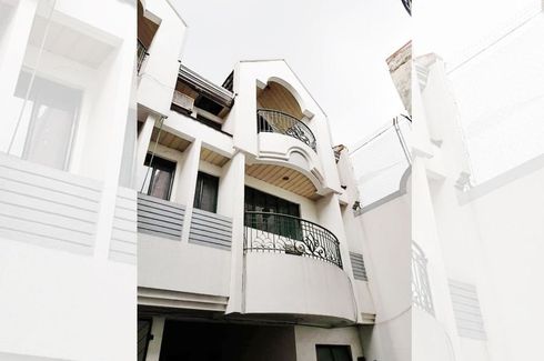 2 Bedroom Townhouse for sale in Santo Domingo, Metro Manila