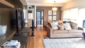 2 Bedroom Condo for rent in San Lorenzo, Metro Manila near MRT-3 Ayala