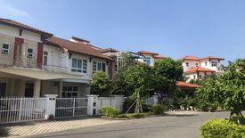 4 Bedroom House for rent in O Cho Dua, Ha Noi