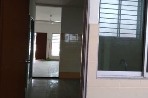 4 Bedroom House for sale in Telok Panglima Garang, Selangor