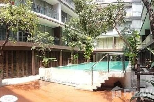 1 Bedroom Condo for sale in Thana Tri, Bang Yi Khan, Bangkok near MRT Bang Yi Khan
