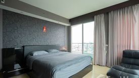 2 Bedroom Condo for sale in Supalai River Place, Bang Lamphu Lang, Bangkok near BTS Krung Thon Buri