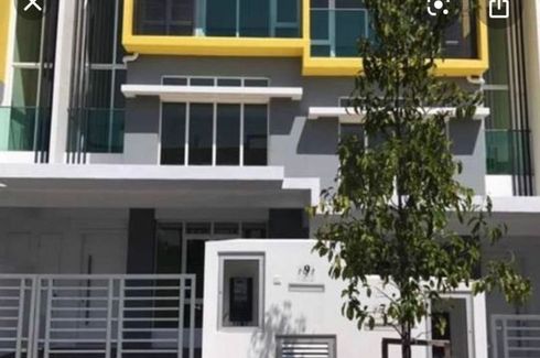 5 Bedroom House for rent in Bandar Country Homes, Selangor