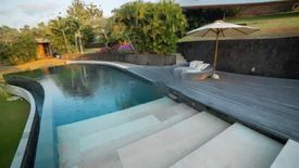 Villa dijual dengan 4 kamar tidur di Angantaka, Bali