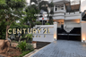 5 Bedroom House for sale in Kebayoran Baru, Jakarta