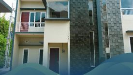 Villa dijual dengan 2 kamar tidur di Surabaya, Jawa Timur