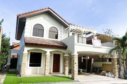 4 Bedroom House for sale in Ponticelli, Molino IV, Cavite