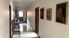 5 Bedroom House for sale in Blue Ridge B, Metro Manila