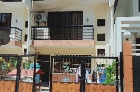 2 Bedroom Townhouse for sale in Lahug, Cebu