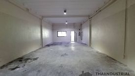 Warehouse / Factory for rent in Bang Chak, Bangkok near BTS Punnawithi