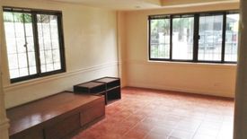 6 Bedroom House for rent in San Lorenzo, Metro Manila