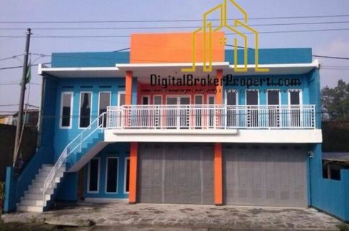 Komersial dijual dengan 5 kamar tidur di Batujajar Barat, Jawa Barat