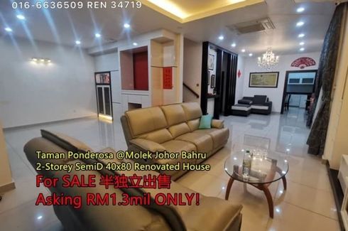 5 Bedroom House for sale in Jalan Molek (2/1 - 2/42), Johor