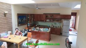 4 Bedroom House for rent in Nhat Tan, Ha Noi