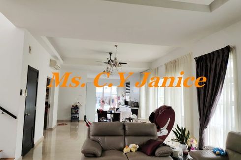 5 Bedroom Villa for sale in Kajang, Selangor