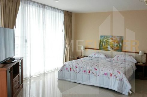 3 Bedroom Condo for sale in Surasak, Chonburi