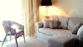 2 Bedroom Condo for rent in SOCIO Reference 61, Khlong Tan Nuea, Bangkok near BTS Ekkamai