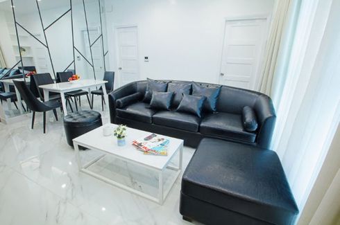 2 Bedroom Apartment for rent in Cau Ong Lanh, Ho Chi Minh