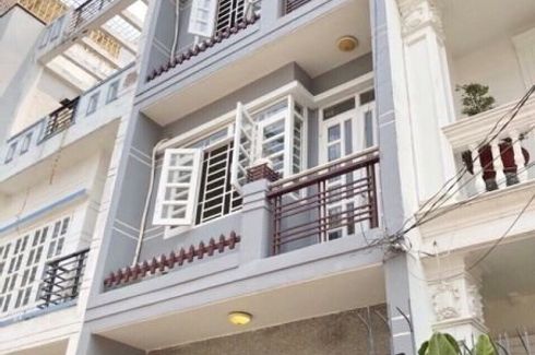 5 Bedroom Townhouse for sale in Phuong 3, Ho Chi Minh