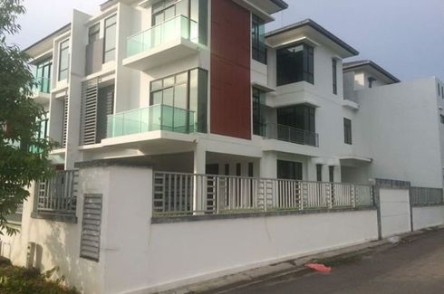 6 Bedroom House for sale in Johor Bahru, Johor