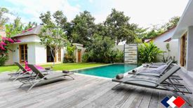 Villa disewa dengan 4 kamar tidur di Kerobokan, Bali