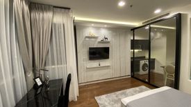 Condo for rent in The Address Chidlom, Langsuan, Bangkok near BTS Chit Lom