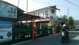 Komersial dijual dengan 10 kamar tidur di Sayang, Jawa Barat