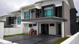 4 Bedroom House for sale in Kampung Baru Nilai, Negeri Sembilan