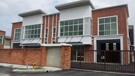 Warehouse / Factory for Sale or Rent in Serendah, Selangor