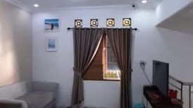 Rumah dijual dengan 4 kamar tidur di Cigugur Tengah, Jawa Barat